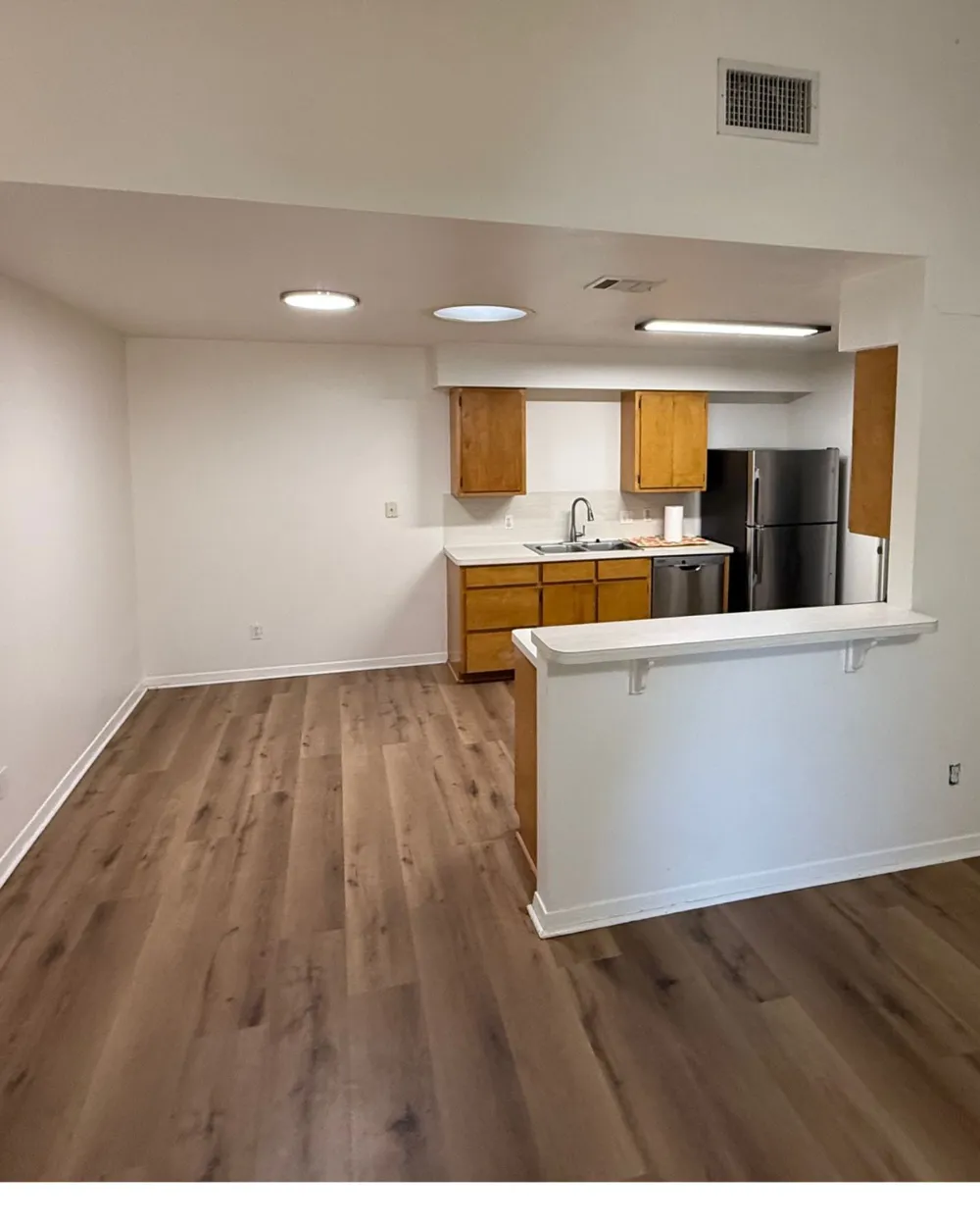 8117 WILLET TRAIL #A Austin, TX 78745