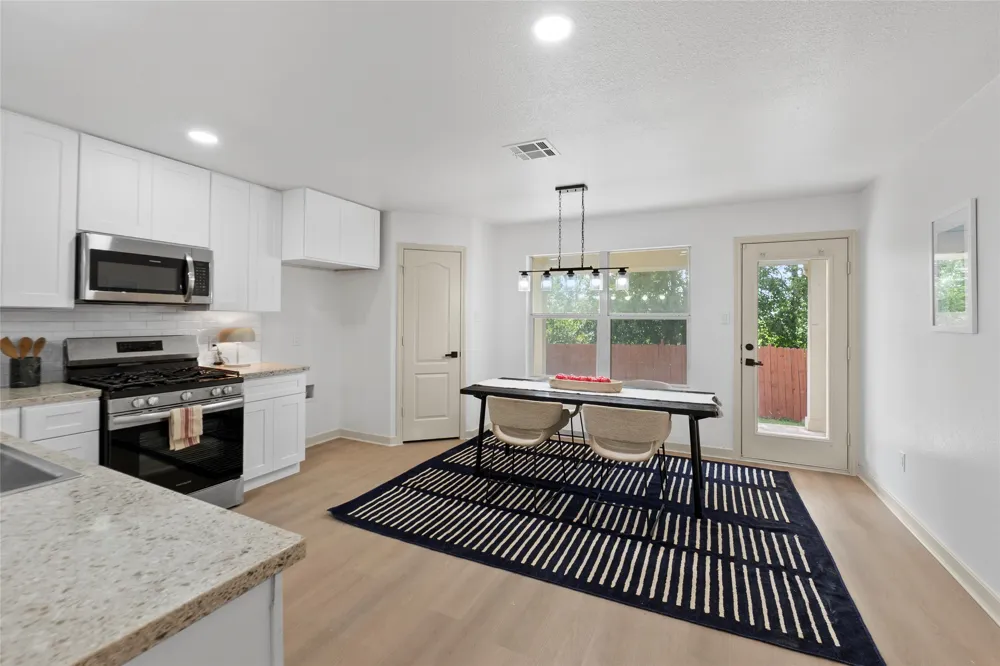 11341 Church Canyon Drive Austin, TX 78754