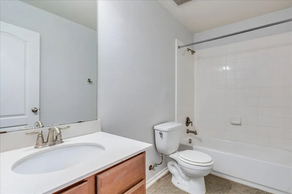 270 Cushman Drive Kyle, TX 78640