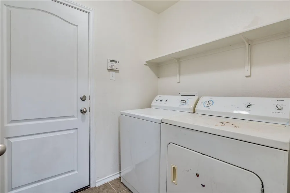 270 Cushman Drive Kyle, TX 78640