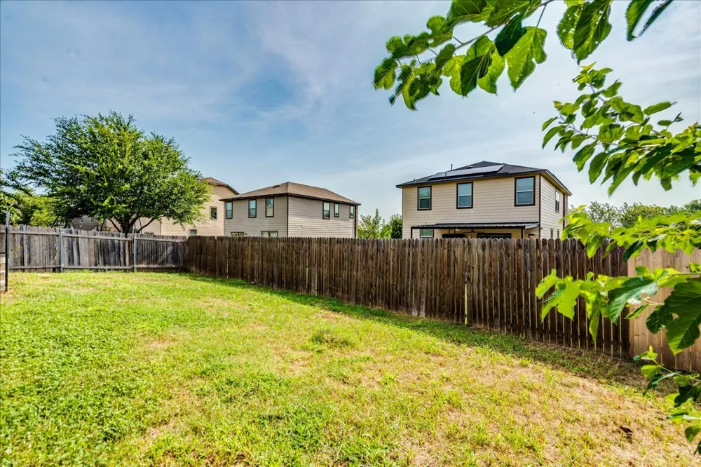 270 Cushman Drive Kyle, TX 78640