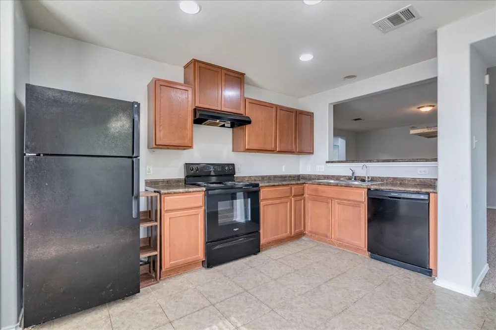 270 Cushman Drive Kyle, TX 78640