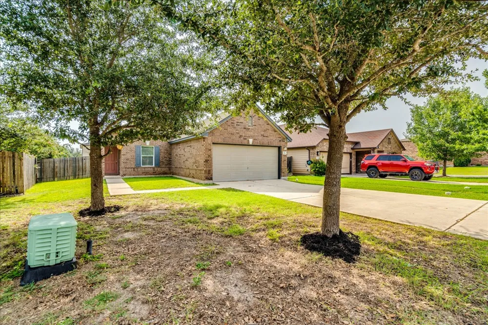 270 Cushman Drive Kyle, TX 78640