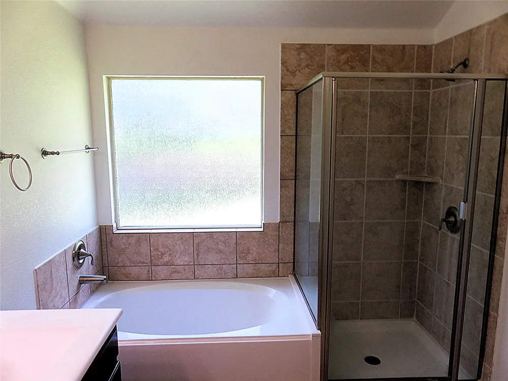 629 Boone Valley Drive Round Rock, TX 78664