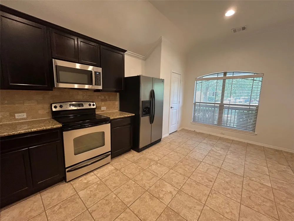 629 Boone Valley Drive Round Rock, TX 78664