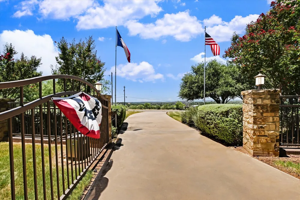 2803 Ranch Road 2831 Horseshoe Bay, TX 78657
