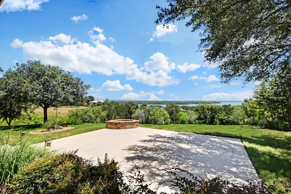 2803 Ranch Road 2831 Horseshoe Bay, TX 78657