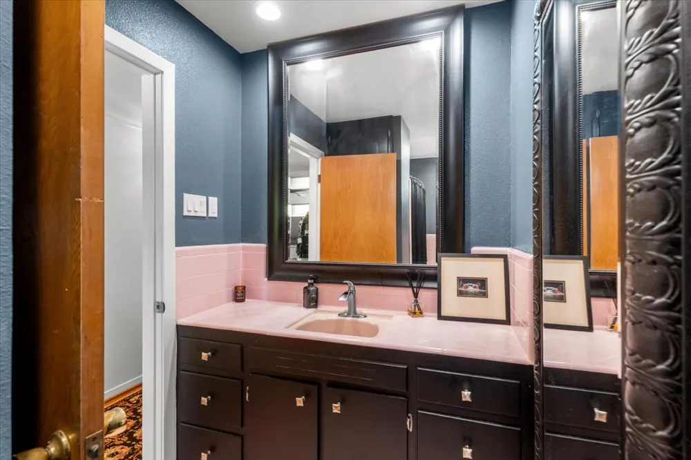 11901 Oak Trail Austin, TX 78753