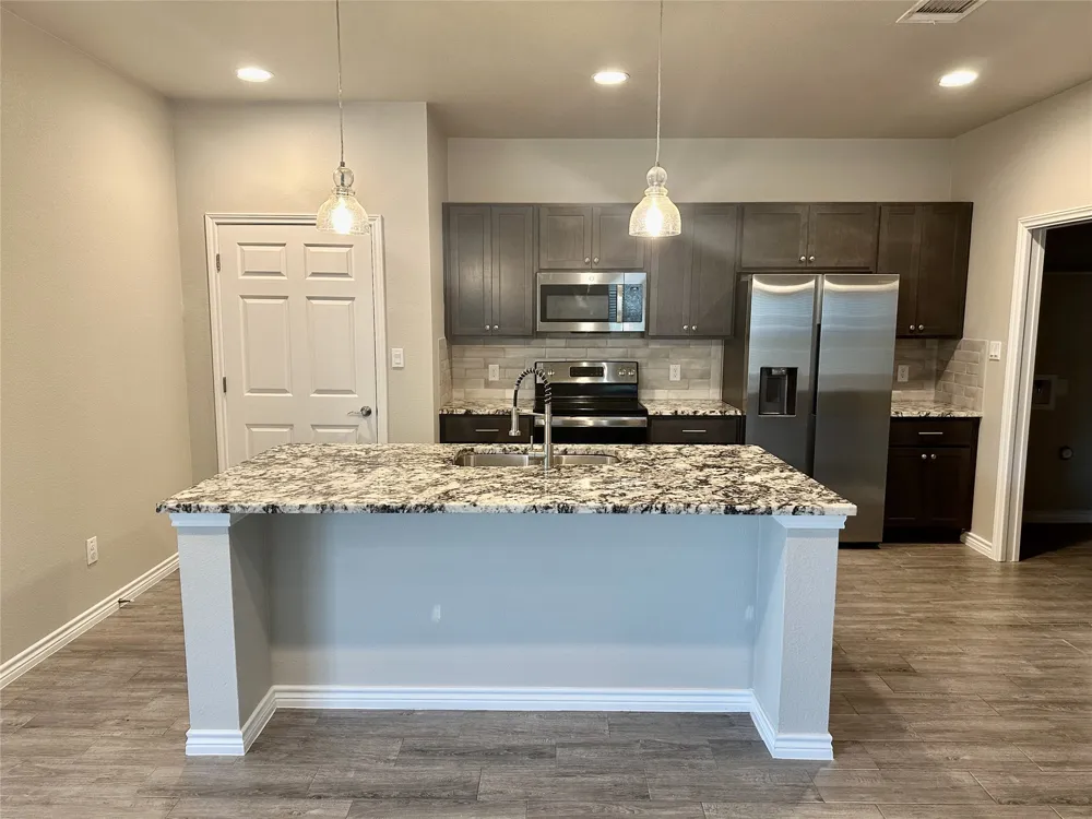 401 CR 306 #A Jarrell, TX 76537