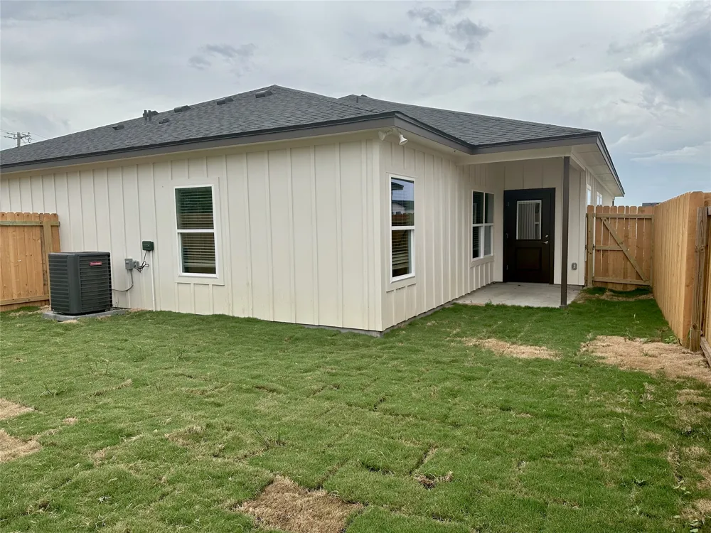401 CR 306 #A Jarrell, TX 76537
