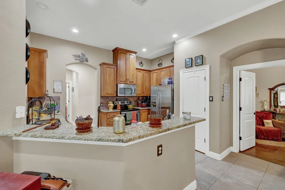 107 Nanakuli Bastrop, TX 78602