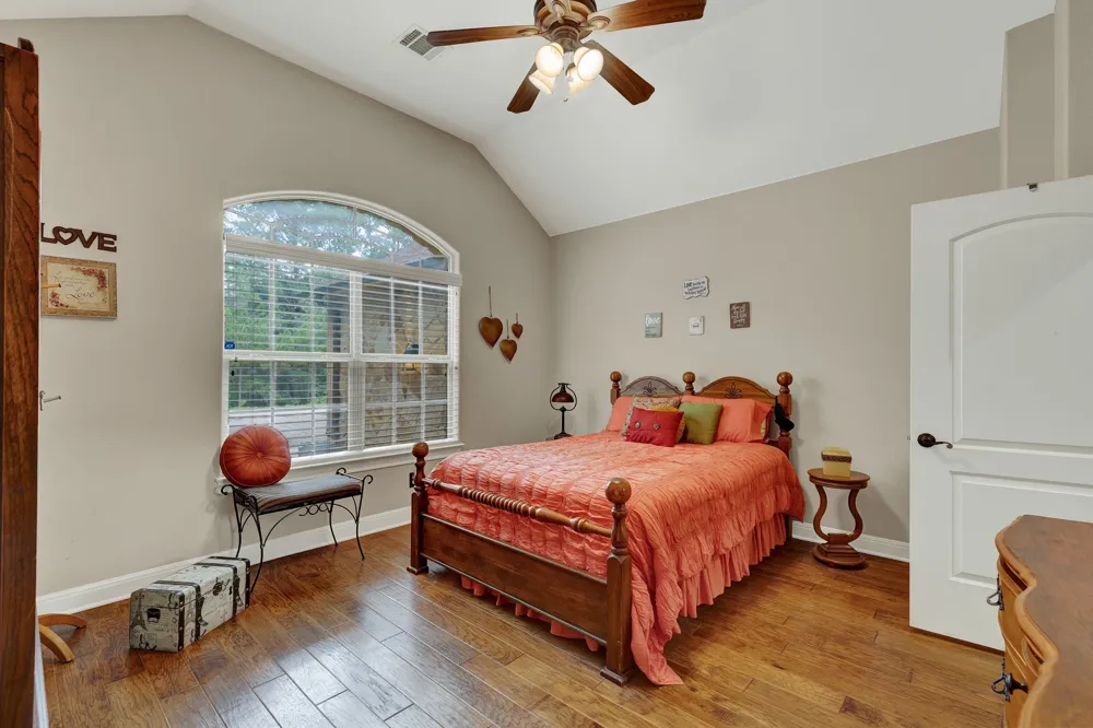 107 Nanakuli Bastrop, TX 78602
