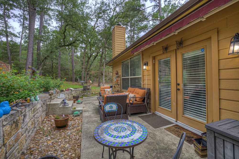 107 Nanakuli Bastrop, TX 78602