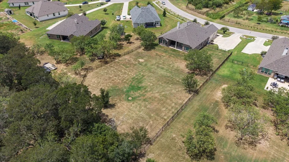 320 Raptor Beak Way Cedar Creek, TX 78612