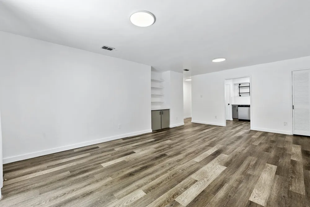 1706 Elmhurst Drive #B Austin, TX 78741