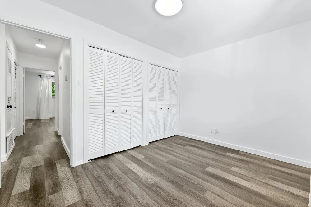 1706 Elmhurst Drive #B Austin, TX 78741