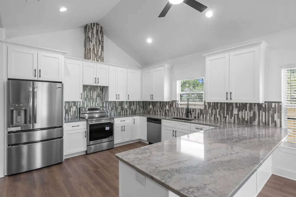 212 Southwood Drive Granite Shoals, TX 78654