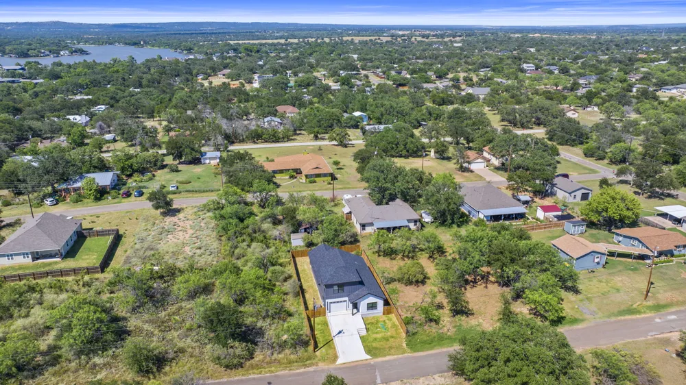 212 Southwood Drive Granite Shoals, TX 78654
