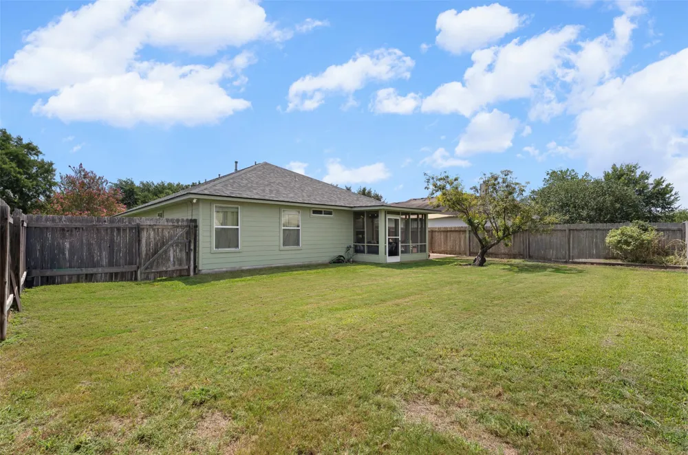 214 Jennifer Lane Bastrop, TX 78602