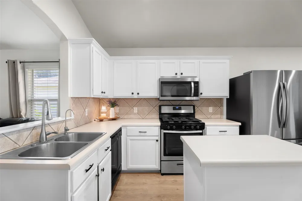 214 Jennifer Lane Bastrop, TX 78602