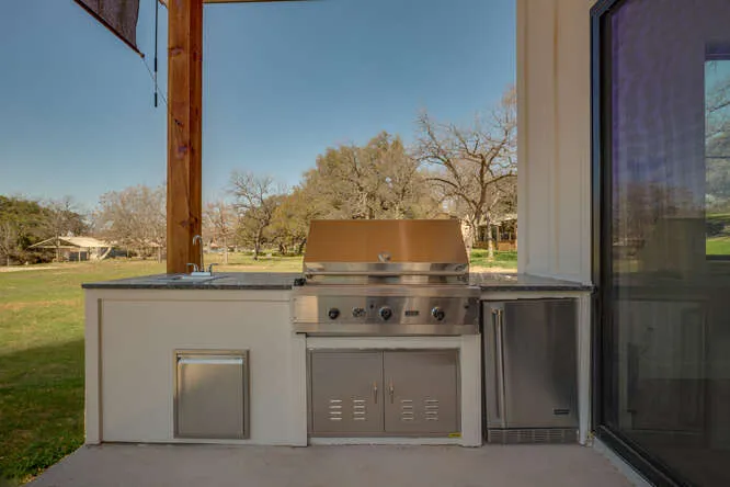 614 Pecan Creek Drive Horseshoe Bay, TX 78657