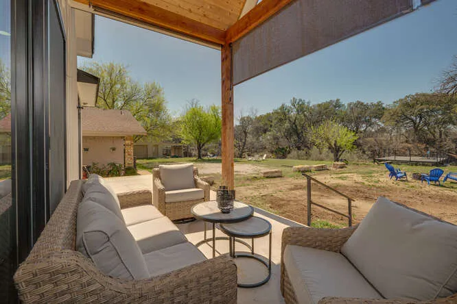 614 Pecan Creek Drive Horseshoe Bay, TX 78657