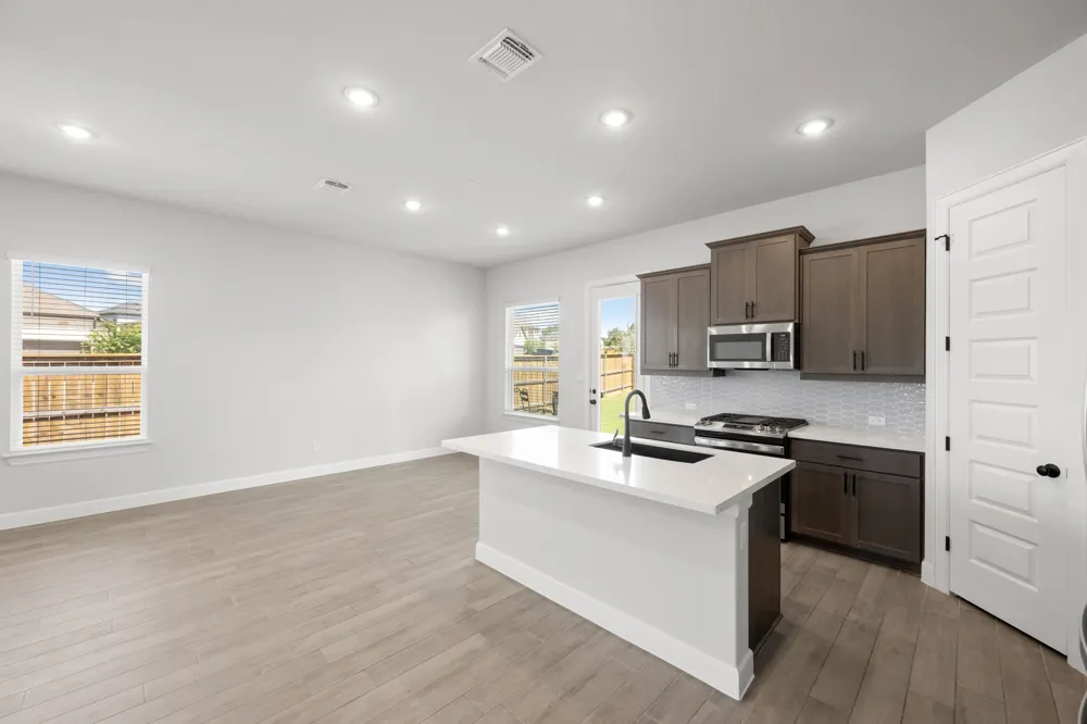 374 Kings Pine Drive Dripping Springs, TX 78620