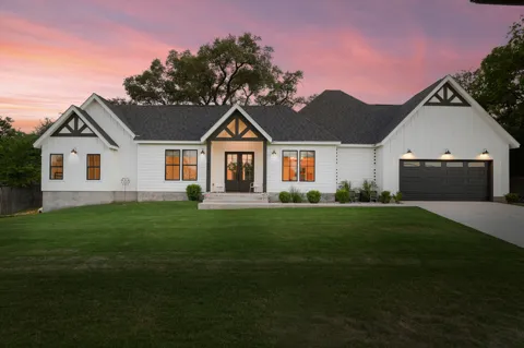 7609 Summervale Drive