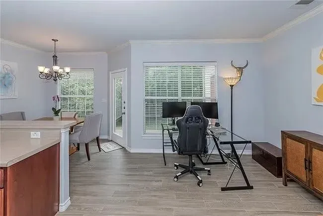 12250 Abbey Glen Lane #E Austin, TX 78753
