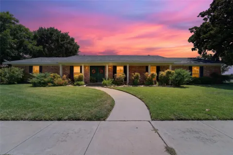 602 Lydia Drive