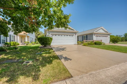 125 Dickens Circle