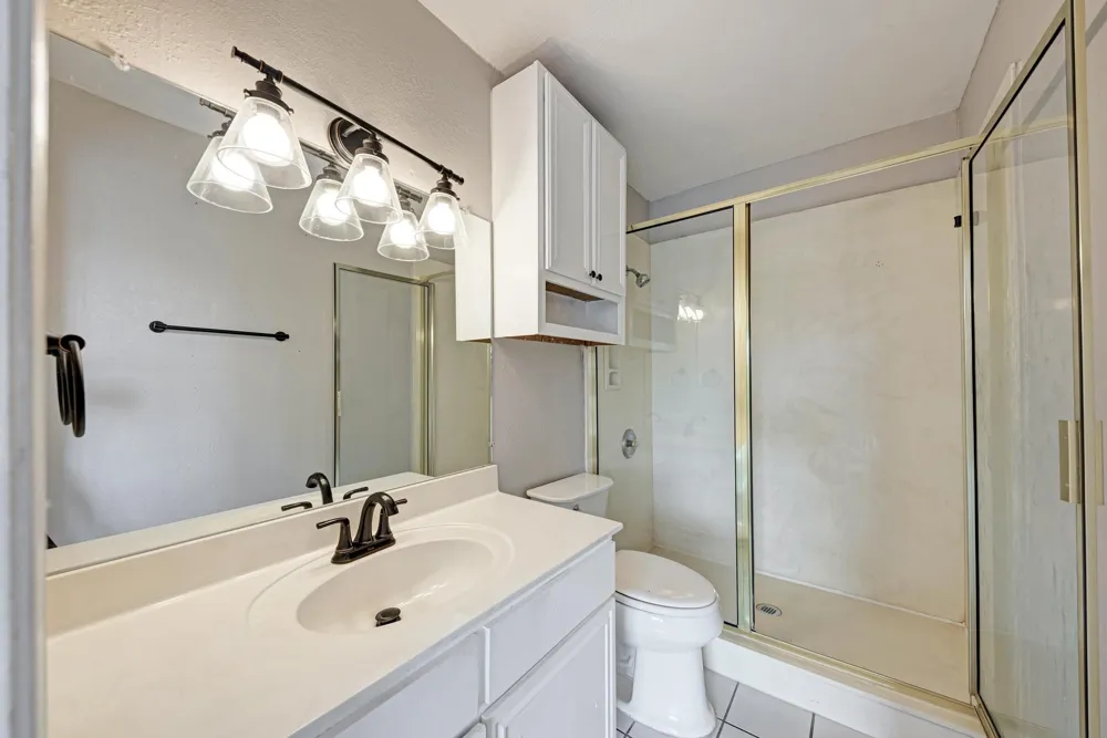 1202 Hi Stirrup #401 Horseshoe Bay, TX 78657
