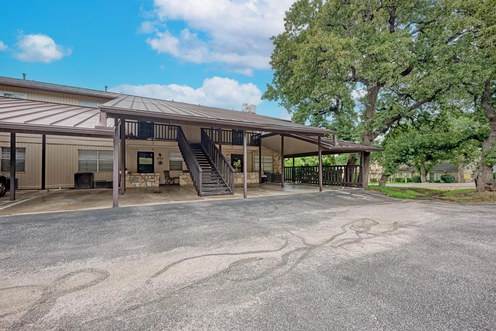1202 Hi Stirrup #401 Horseshoe Bay, TX 78657