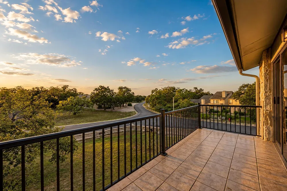 1202 Hi Stirrup #401 Horseshoe Bay, TX 78657