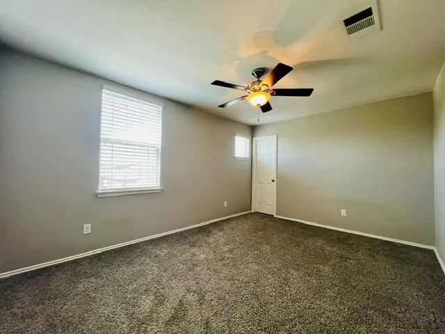 100 Magpie Goose Lane Leander, TX 78641