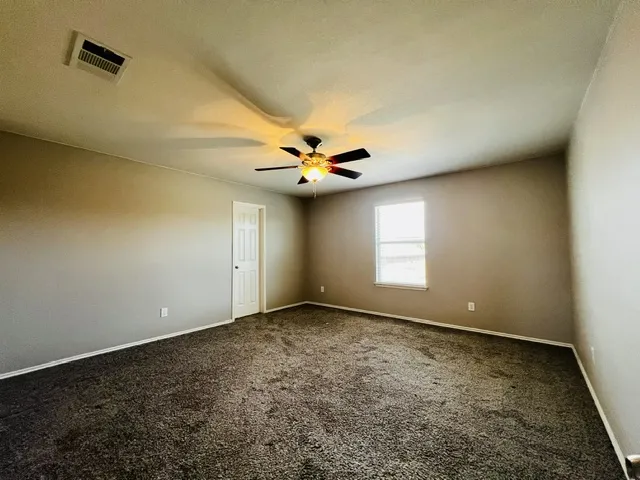 100 Magpie Goose Lane Leander, TX 78641