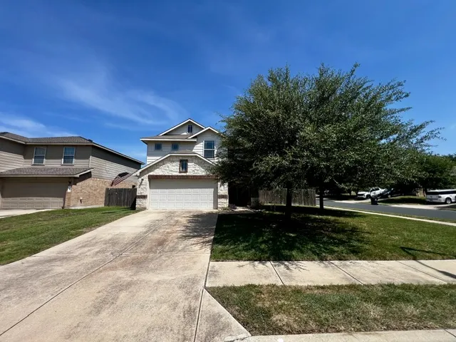 100 Magpie Goose Lane Leander, TX 78641