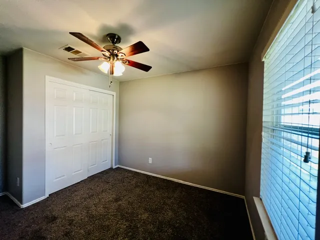 100 Magpie Goose Lane Leander, TX 78641