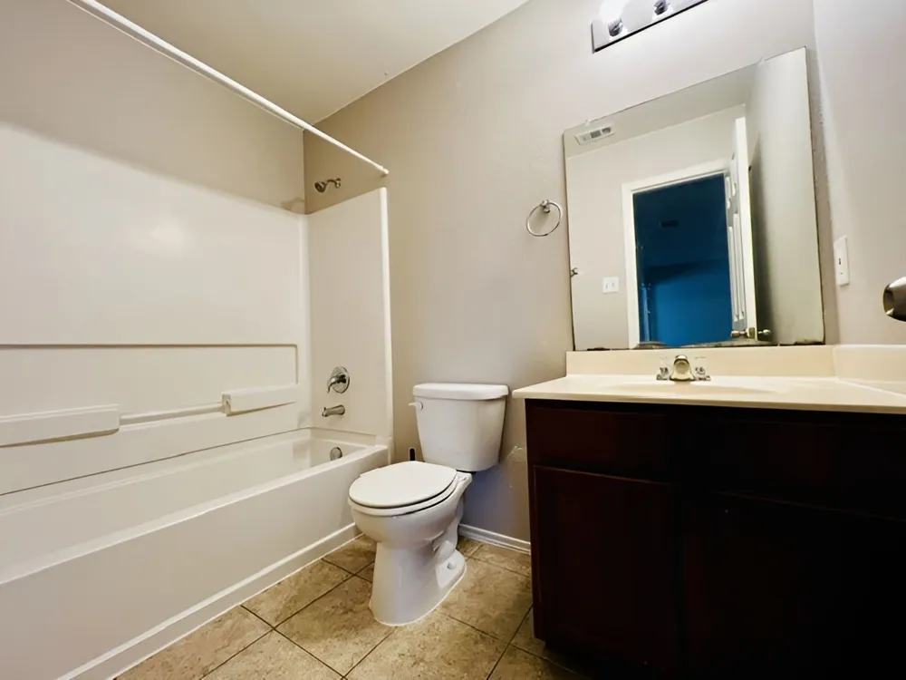 100 Magpie Goose Lane Leander, TX 78641