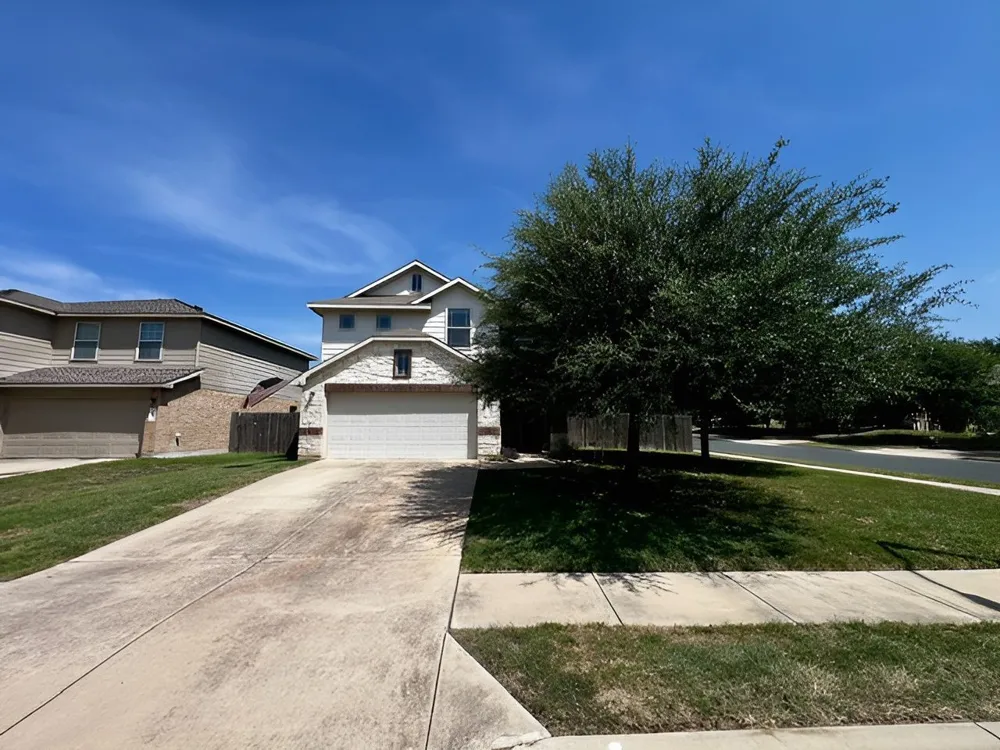 100 Magpie Goose Lane Leander, TX 78641
