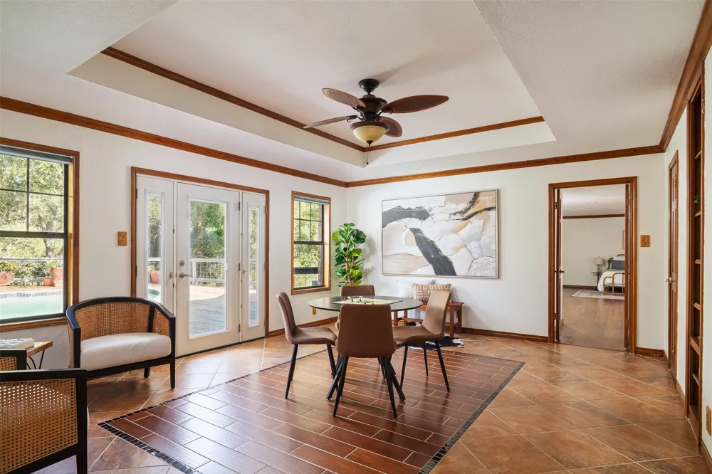509 Roy Creek Lane Dripping Springs, TX 78620