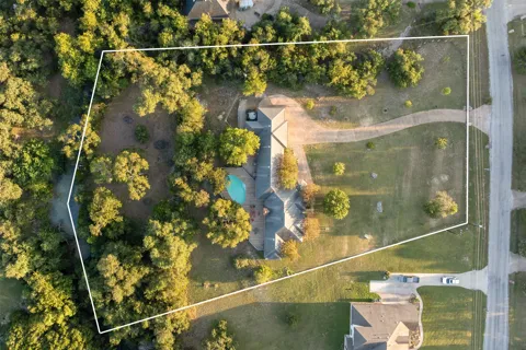 509 Roy Creek Lane