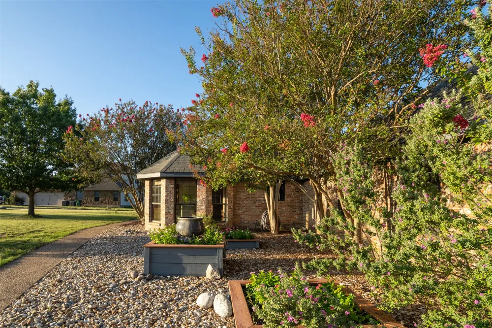 509 Roy Creek Lane Dripping Springs, TX 78620