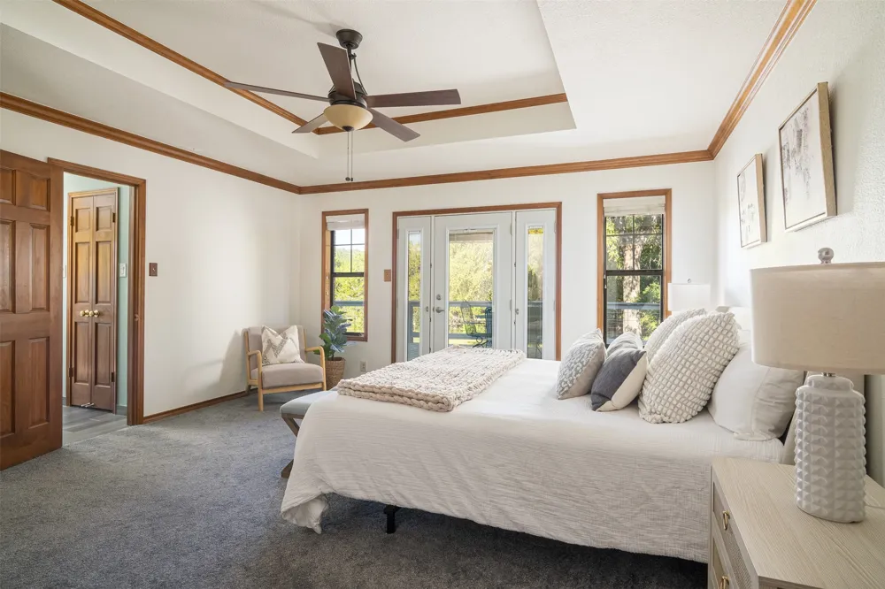 509 Roy Creek Lane Dripping Springs, TX 78620