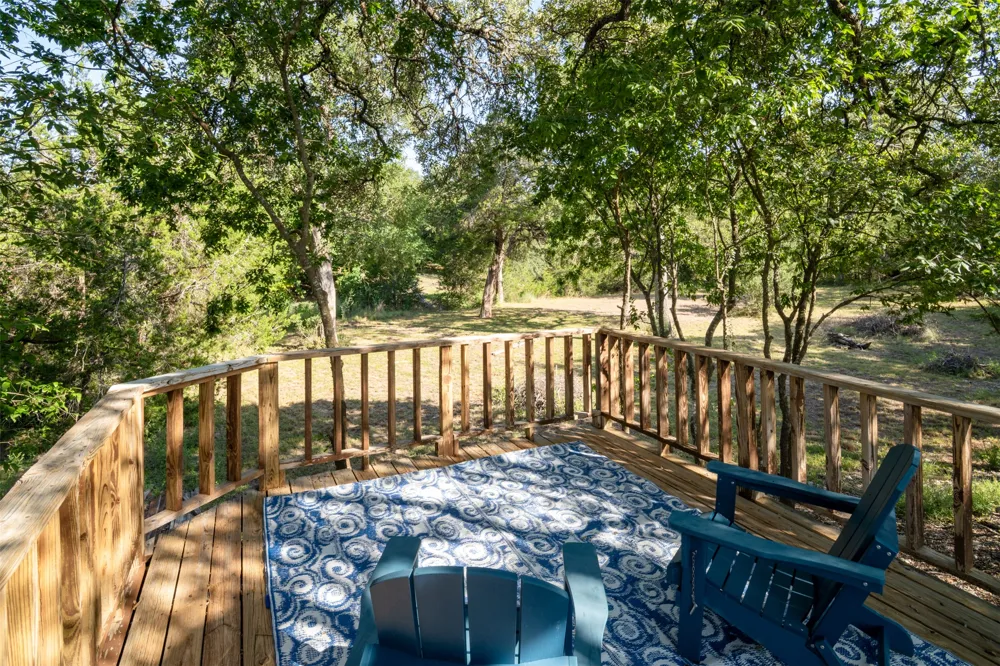 509 Roy Creek Lane Dripping Springs, TX 78620