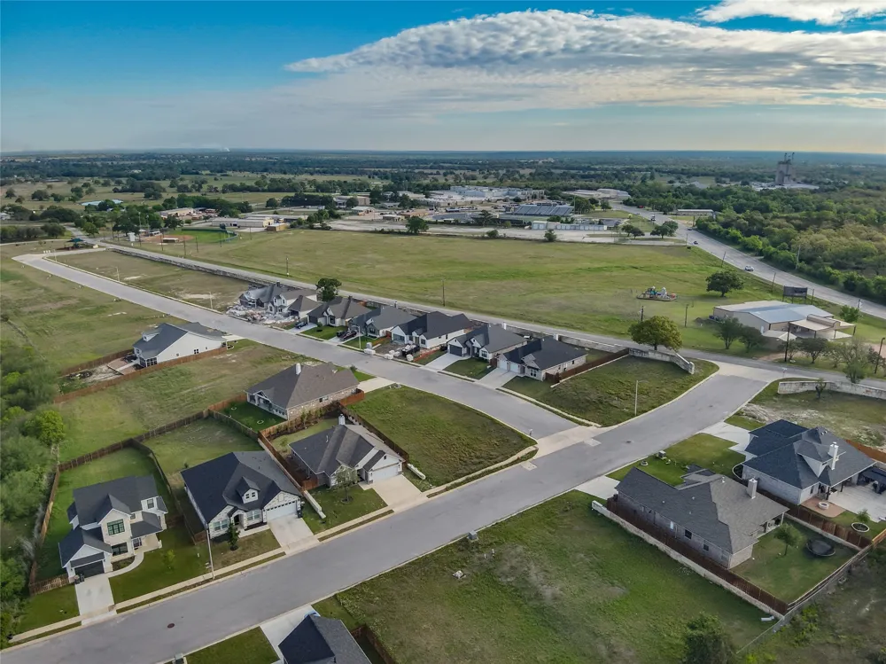 331 Firework Lane Giddings, TX 78942