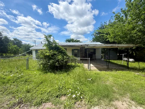 808 W Boundary Street