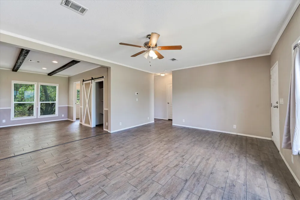 1500 Wattsville Road Luling, TX 78648