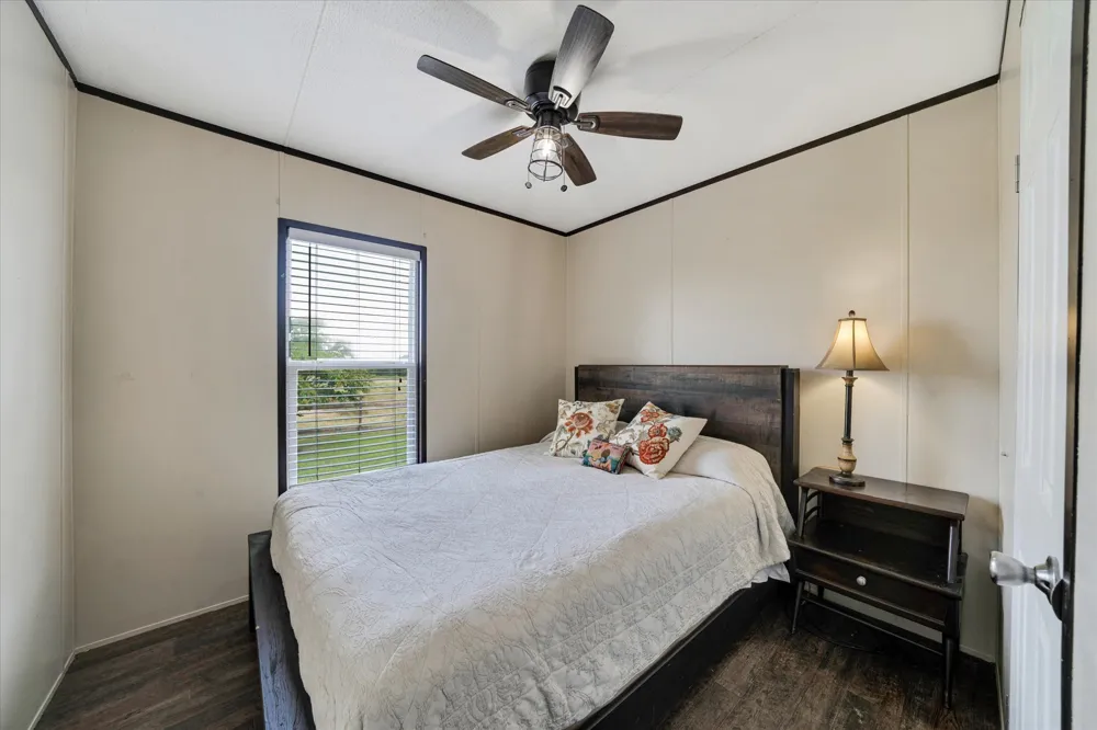 1500 Wattsville Road Luling, TX 78648