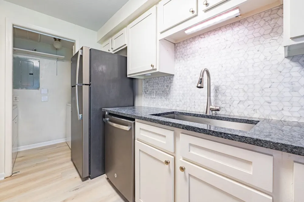 210 Oak Bay Street #402 Rockport, TX 78382